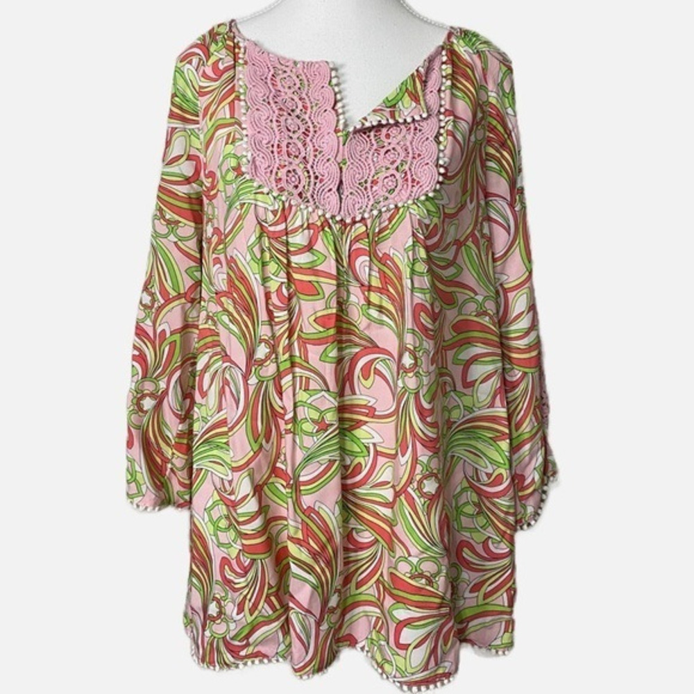 Crown & Ivy pink & green lace tunic